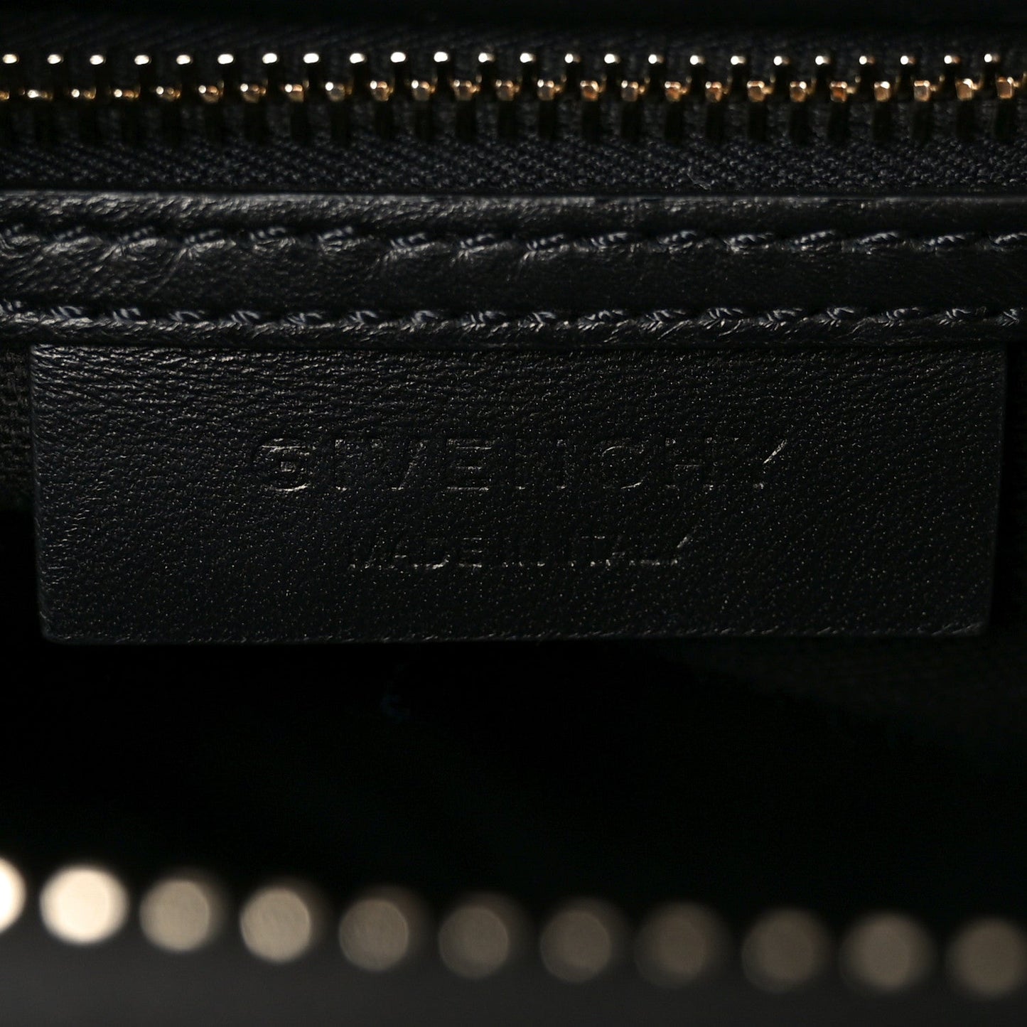 Calfskin Crocodile Embossed Small Antigona Black