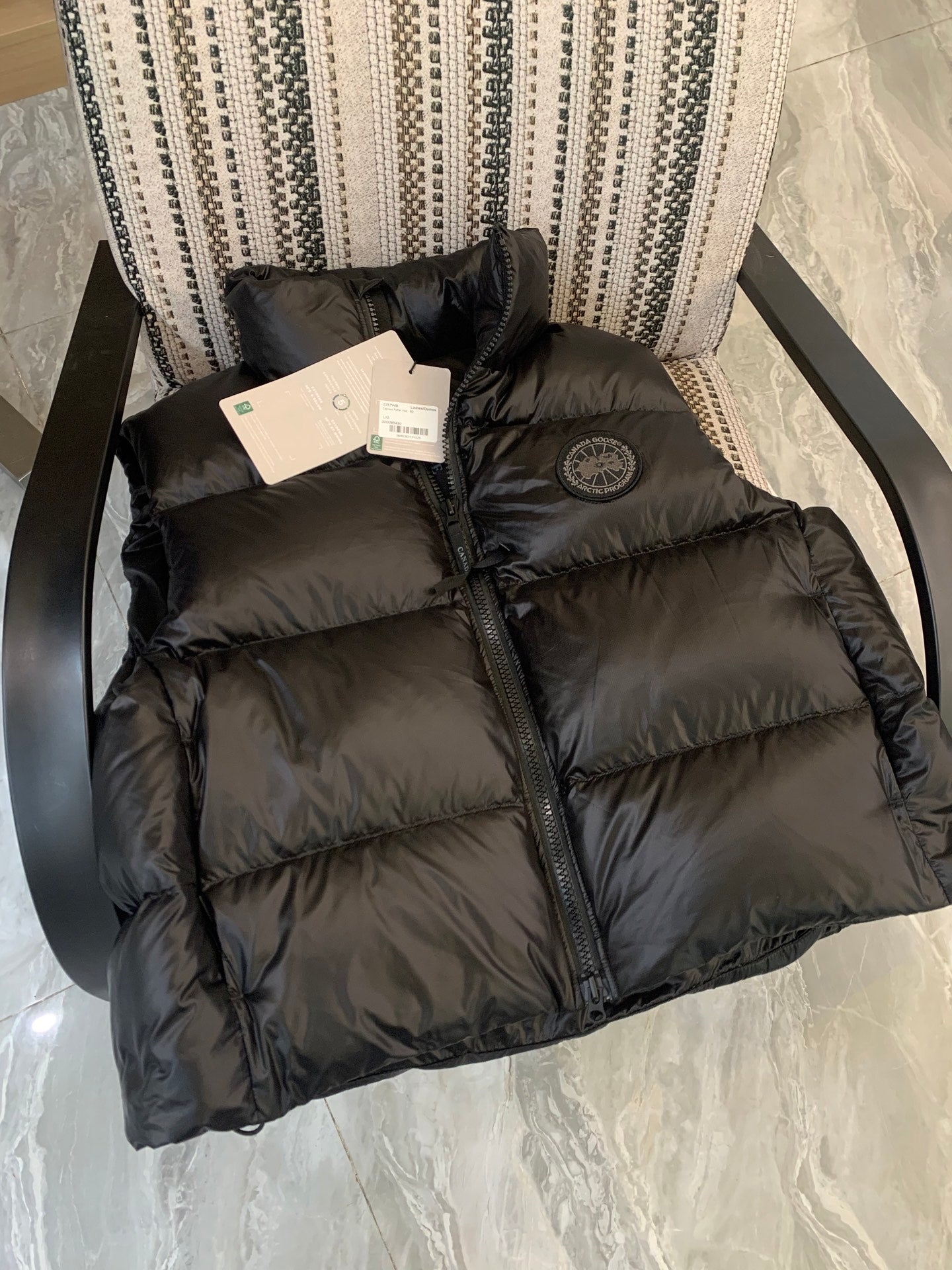 C. Goose Hooded Down Vest Black Polyester 0003