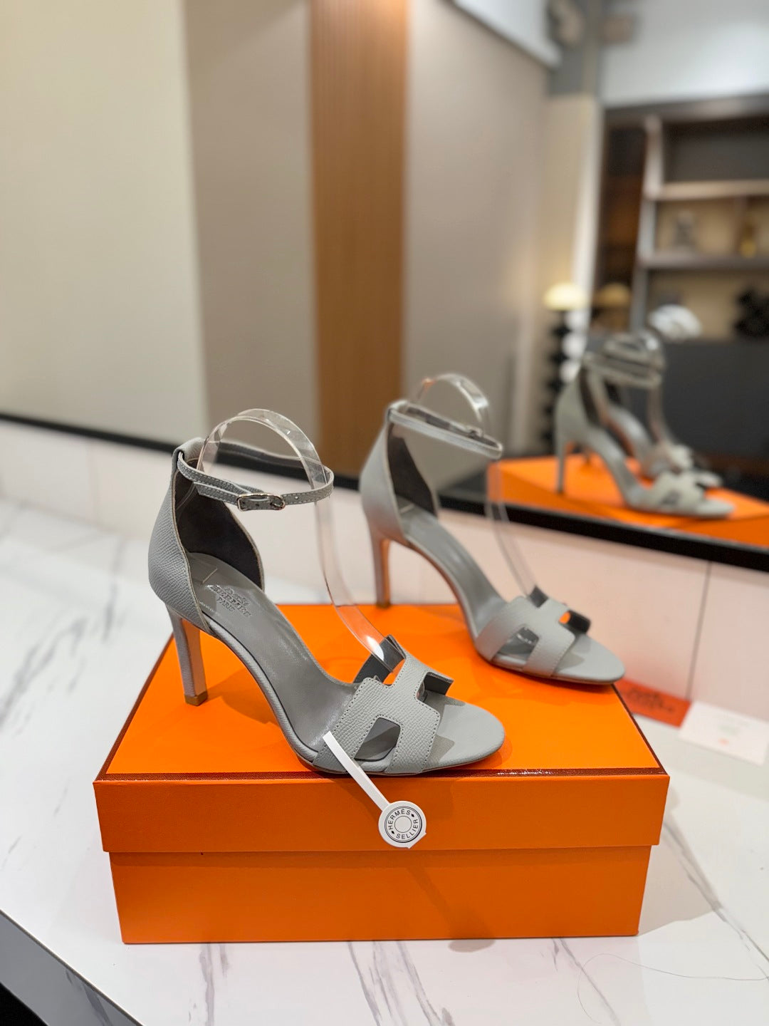 HM Joy Heeled Sandals Gray Cowhide 294898