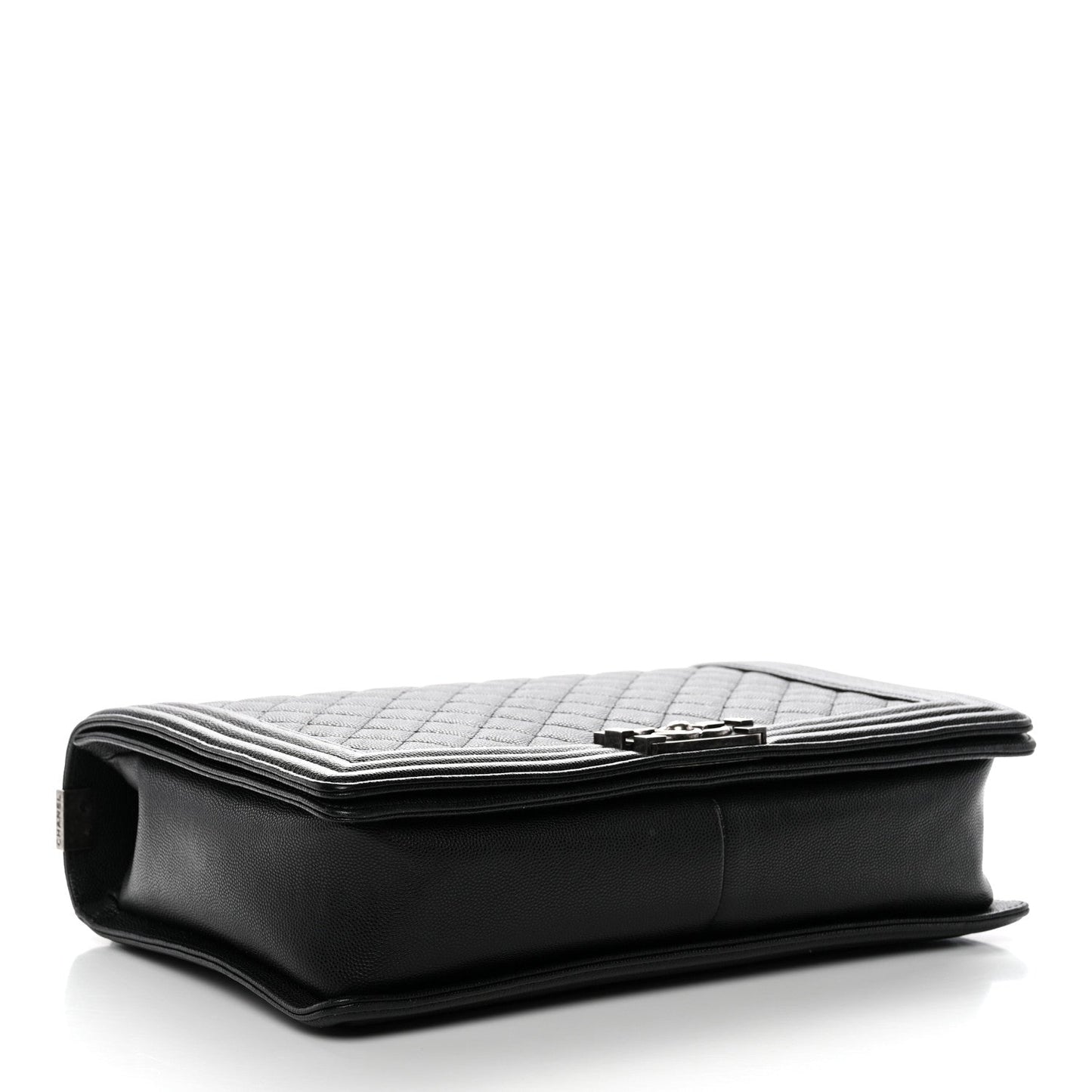 Caviar Quilted Large Boy Flap Black