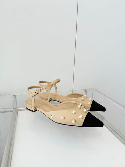 CC 26 Heeled Slingback With Pearl Toe Beige in Lambskin 597323