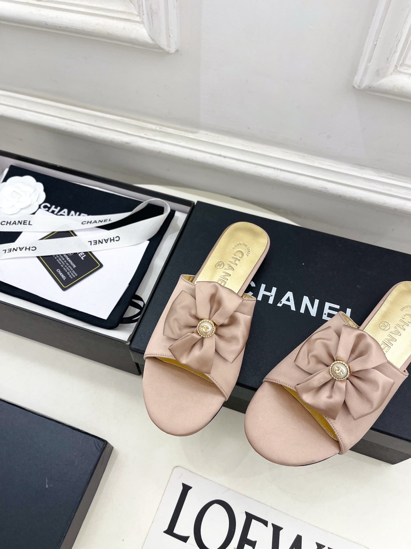 CC 26s Bow Slippers Dusty Rose Satin Sheepskin 586898