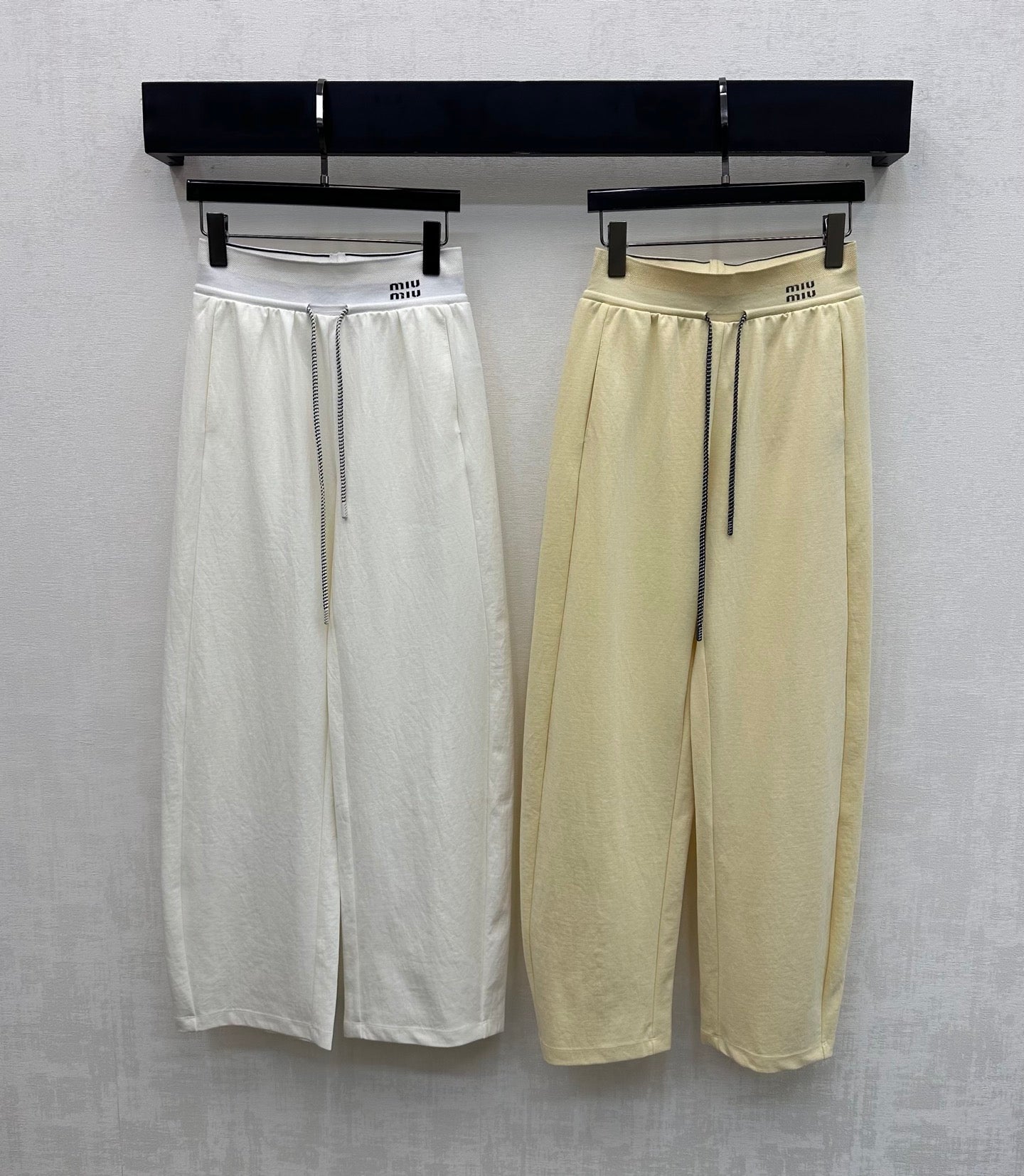 Miu Drawstring Webbing Pants Vanilla Tencel Cotton Fabric 350205