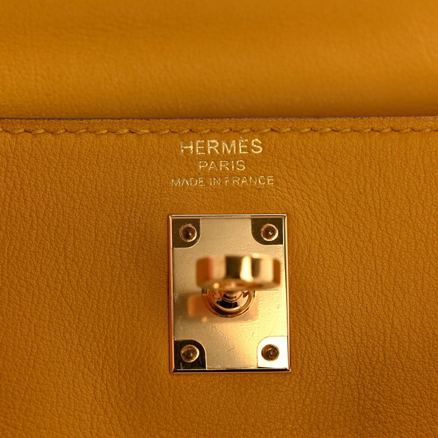 Swift Kelly Retourne 25 Jaune Ambre