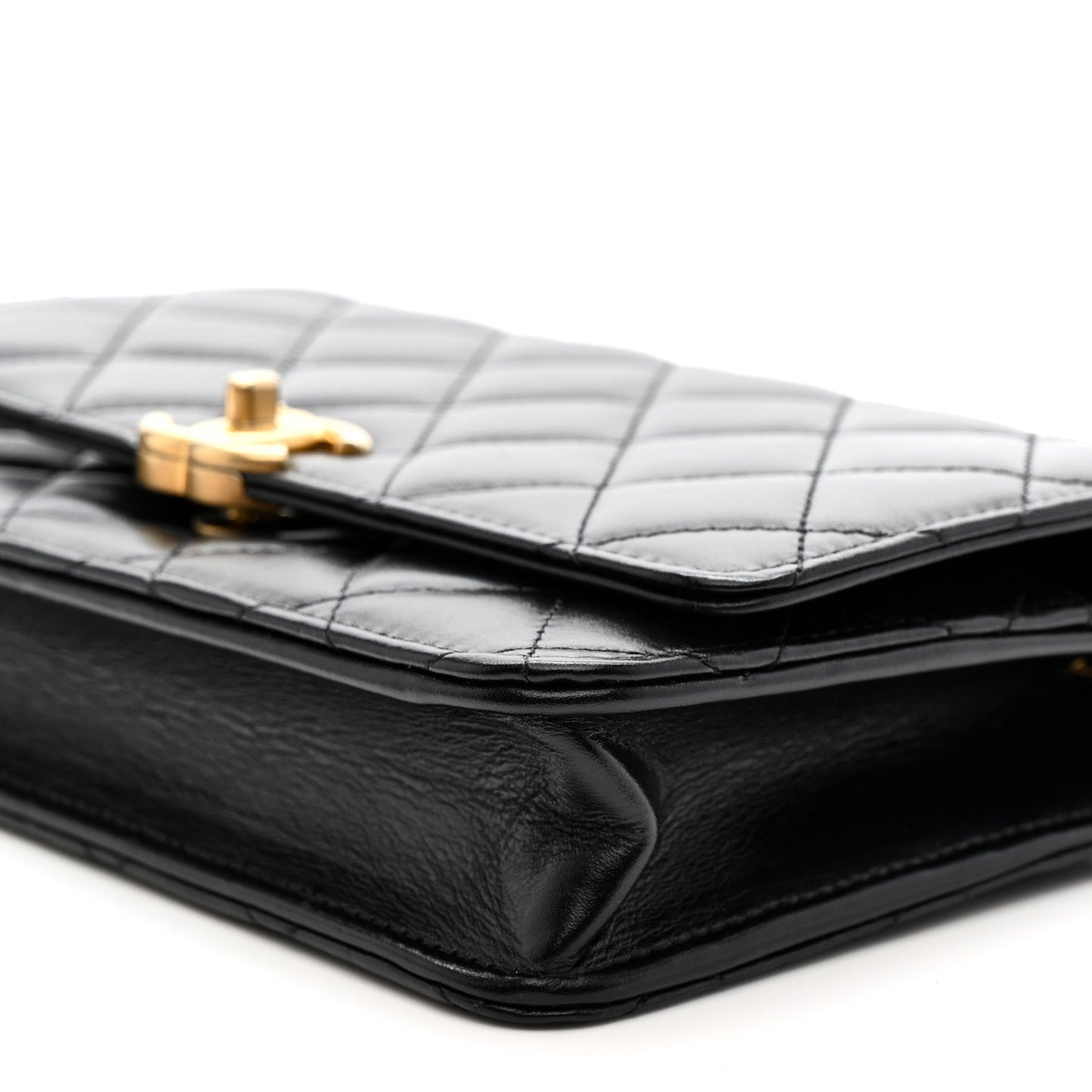 Calfskin Quilted Perfect Fit Wallet On Chain WOC Black