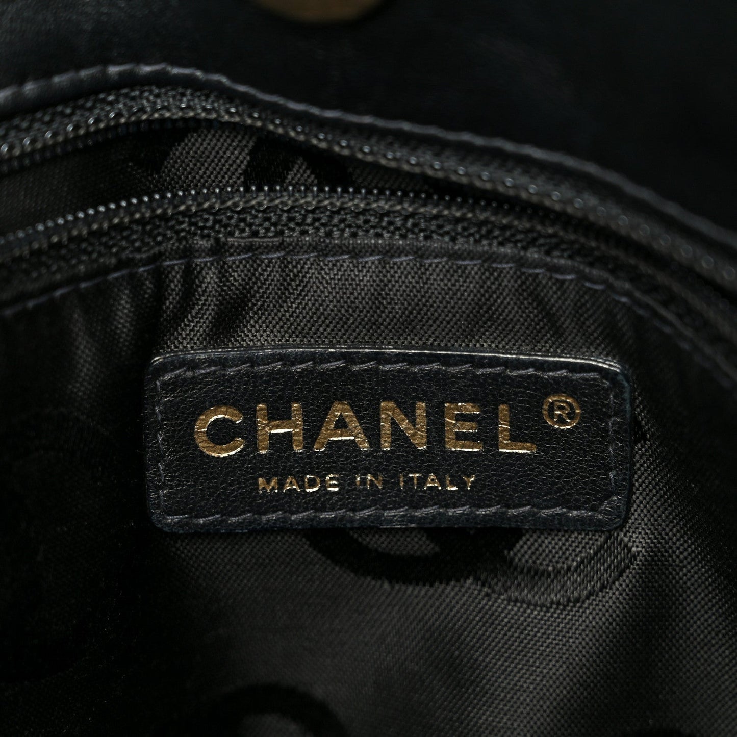 Calfskin Wild Stitch Tote Black
