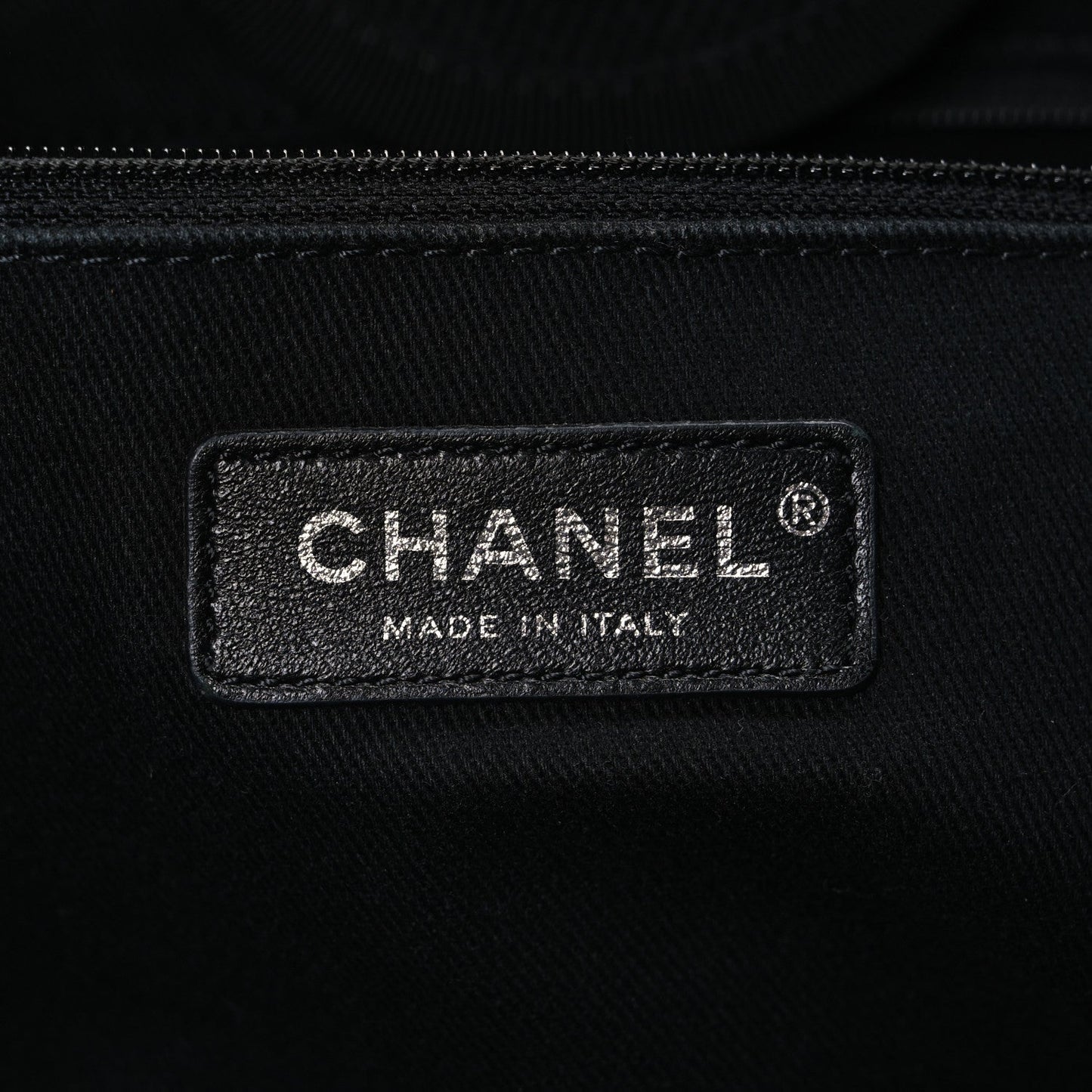 Canvas Pearl Medium Deauville Tote Black
