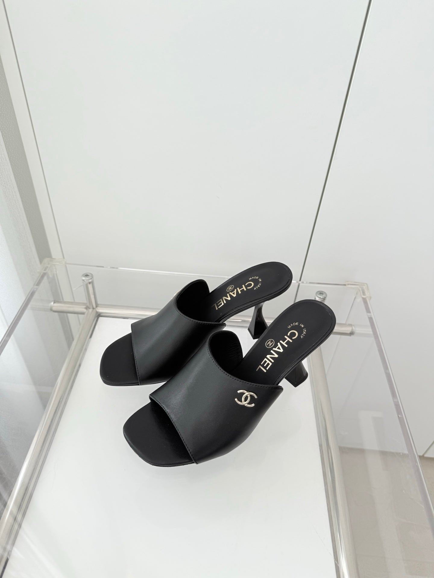 Chanel 26 Sandal 90 Black in Lambskin 597366