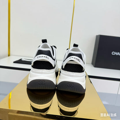 CC 25 Boutiques Sneaker Black White Suede Fabric