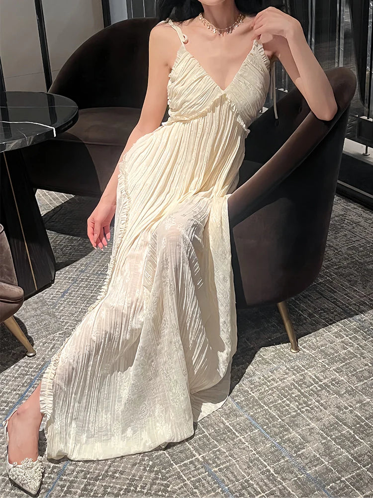 pleated floral embroidered V-neck seaside holiday dress     S6036