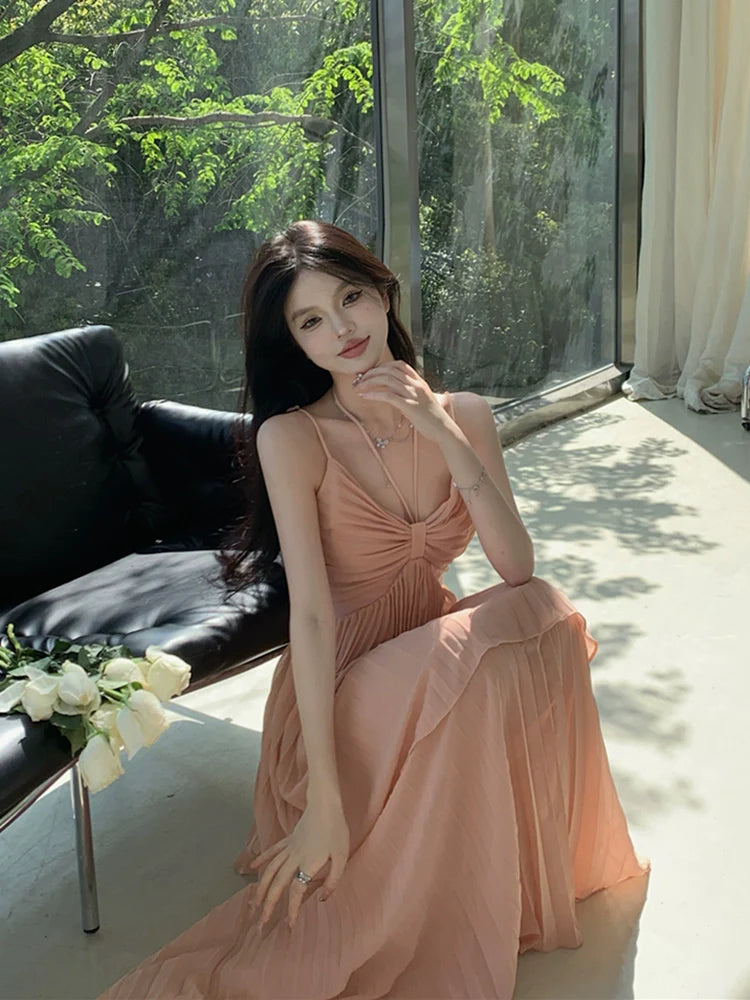 Halter neck dress women's long dress v-neck pleated a-line dress      S5901
