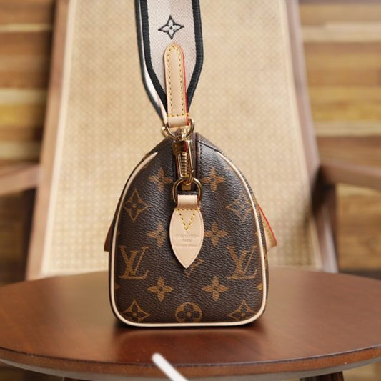 L V Speedy pillow bag M46234