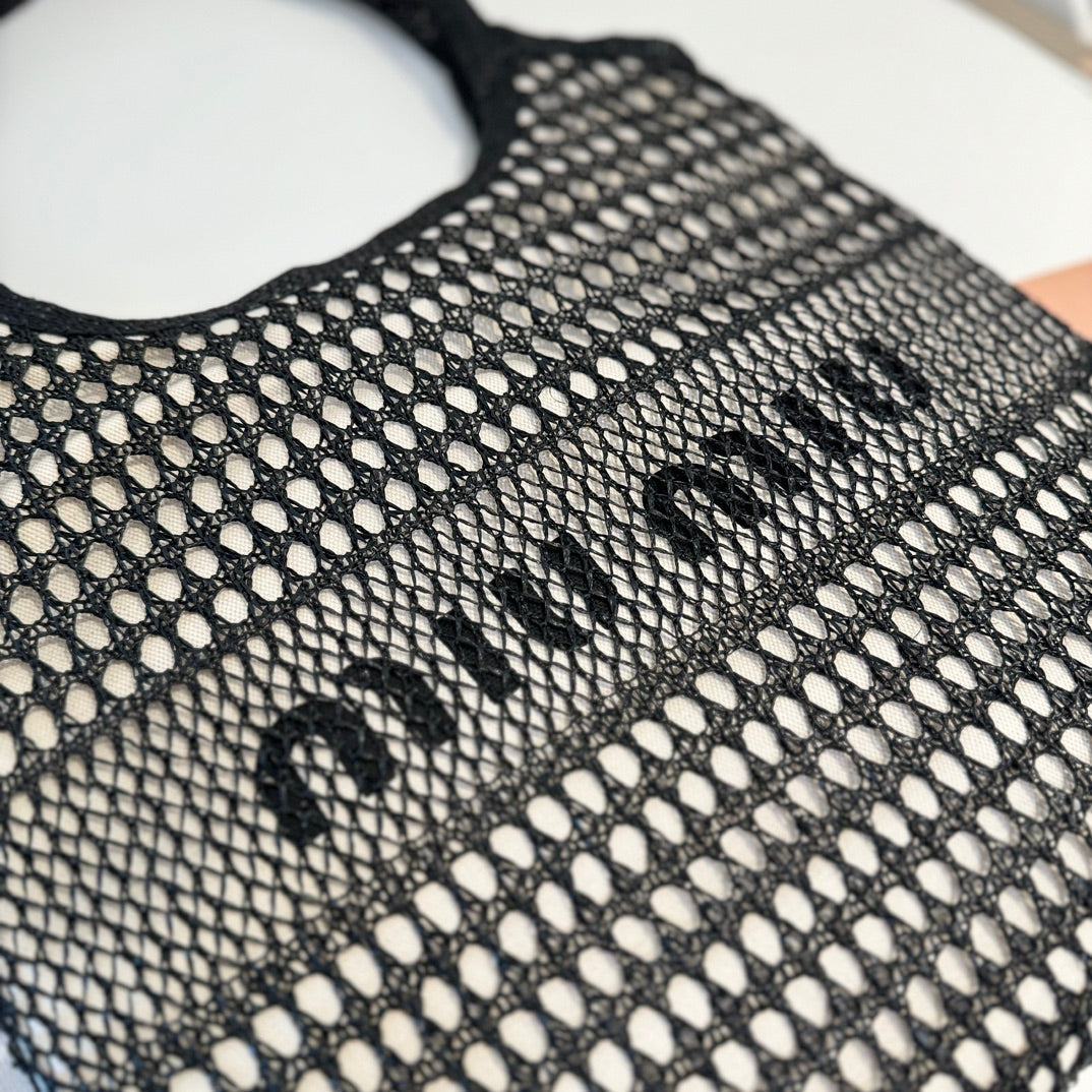 Miu Miu Shoulder Bag 34cm Black Raffia Canvas