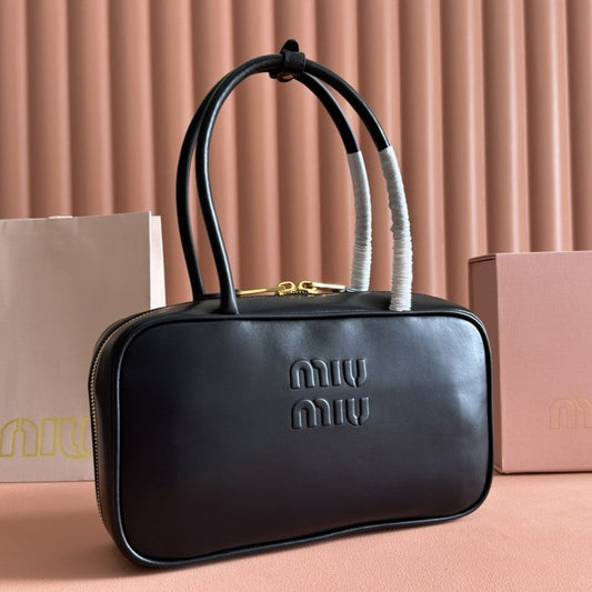 Miu Beau Top-Handle Bag 29 Black Leather 239691
