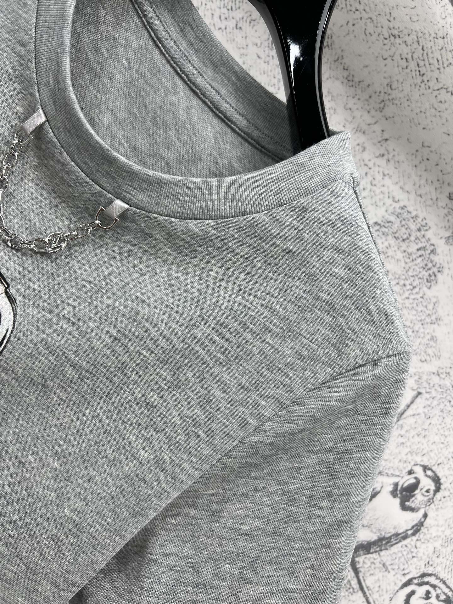LV 25 Robot On The Chest T-Shirt Grey Cotton
