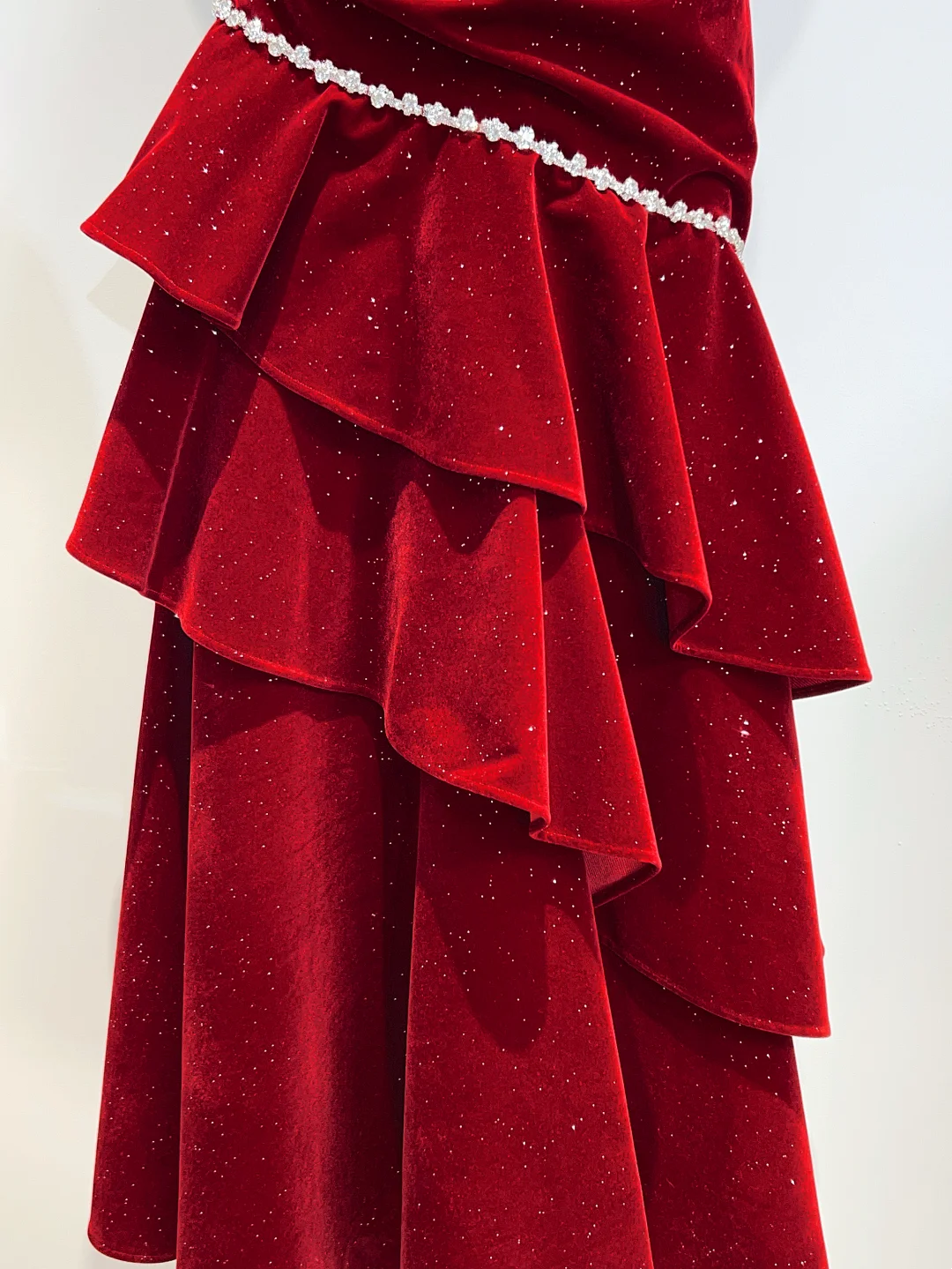 Burgundy Long Prom Dress Ruffle Velvet Wedding Guest Dresses