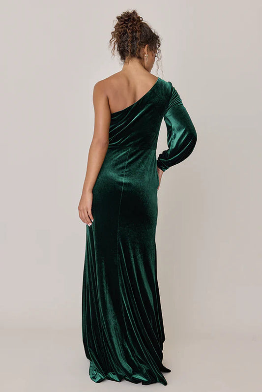 omberprom Fashionable and Beautiful Velvet dress Velvet Bridesmaid Dress Single shoulder long sleeved Prom Dresses