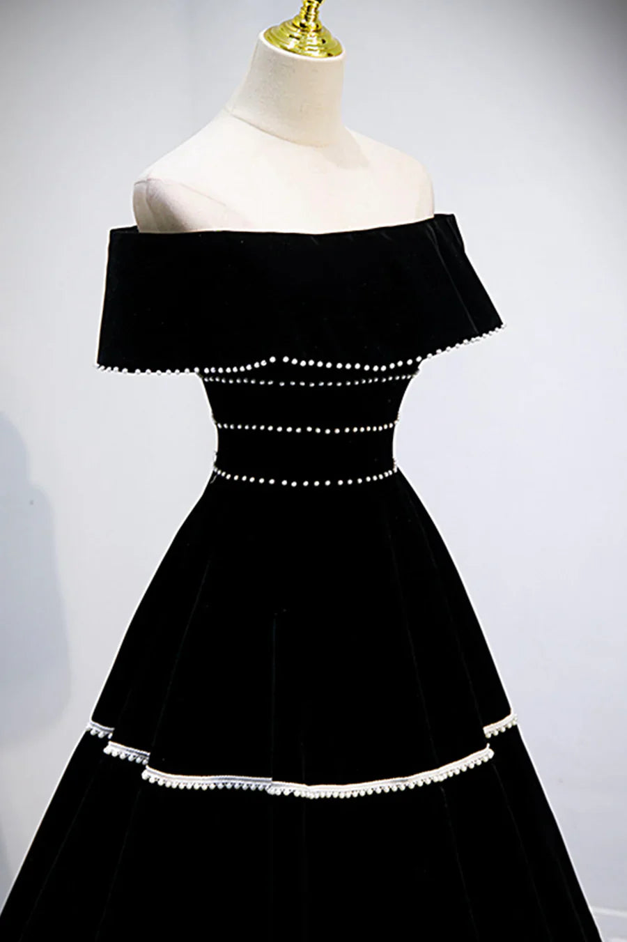 Black Velvet Long Prom Dresses, A-Line Off the Shoulder Evening Dresses TP677