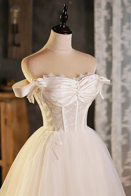 A-Line Tulle Short Prom Dress, Cute Champagne Off the Shoulder Party Dresses TP897
