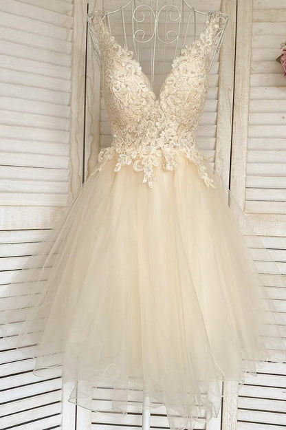 Champagne V-Neck Lace Short Prom Dresses, A-Line Mini Party Dresses TP911