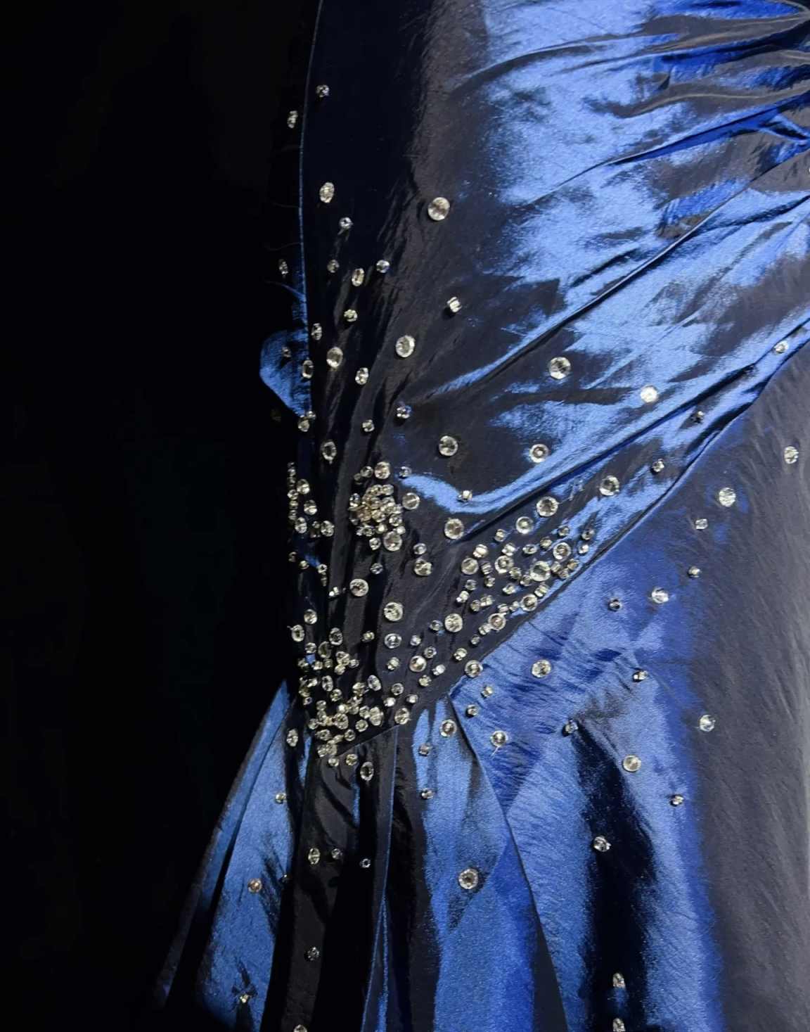 Blue Vintage Fashion Exquisite Beading Long Satin Floor Length Ball Gowns Prom Dresses