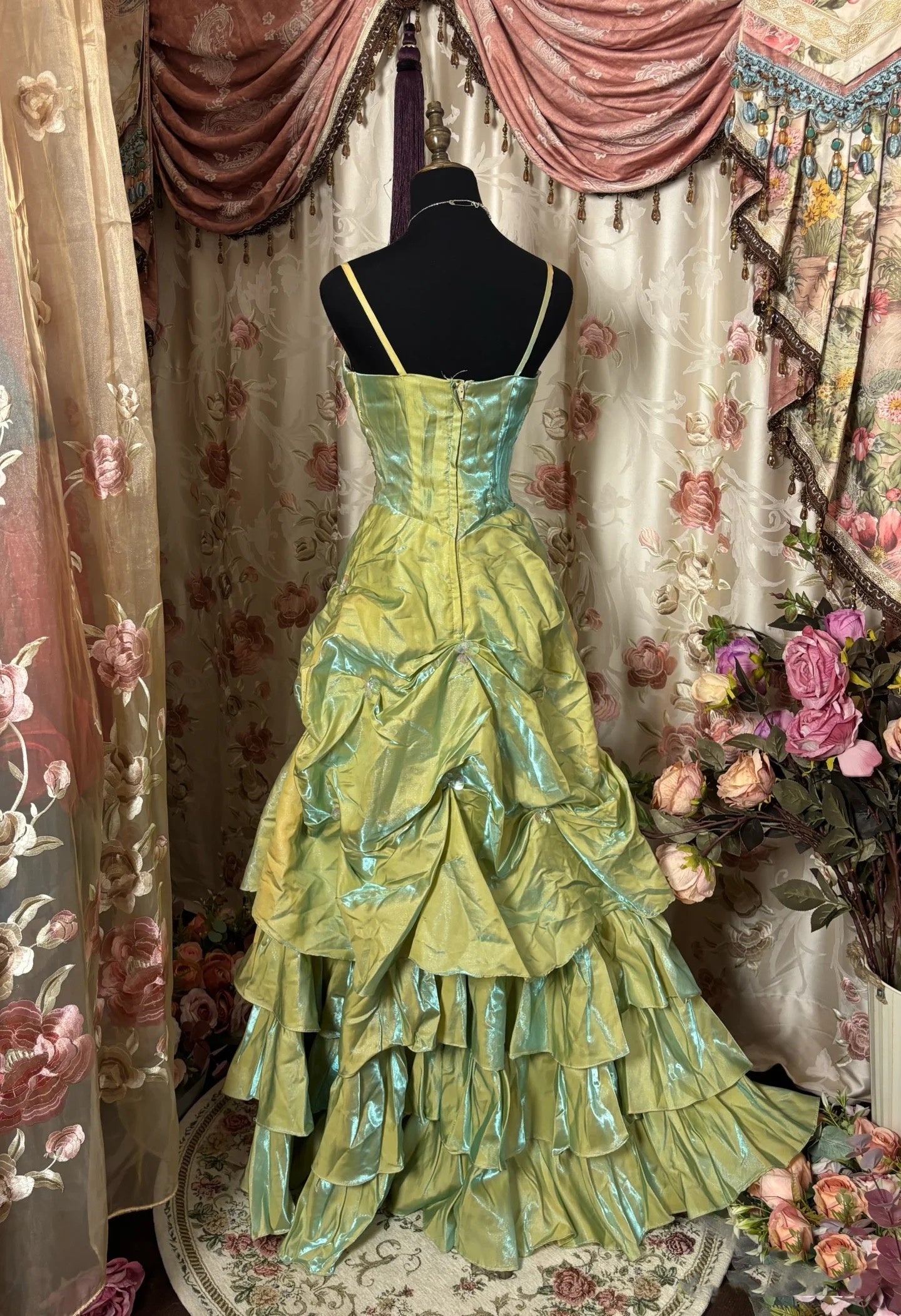 Retro Ball Gowns Straps Satin Sage Green Long Prom Dress