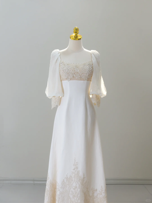 Romantic Wedding Gowns Bridal Dress A Line Square Neck Satin Wedding Dress Ivory Wedding Dresses Modest Wedding Gown