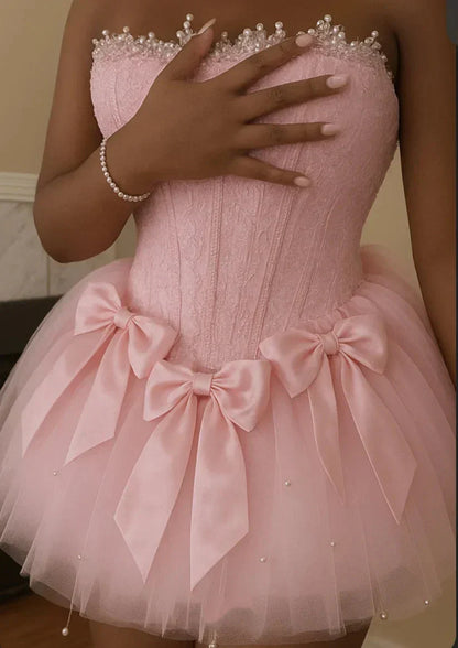 Sexy Ball Gowns Strapless White Tulle Short Summer Birthday Dress Hoco Dress Birthday Outfit 18Th Birthday Mini Prom Dresses