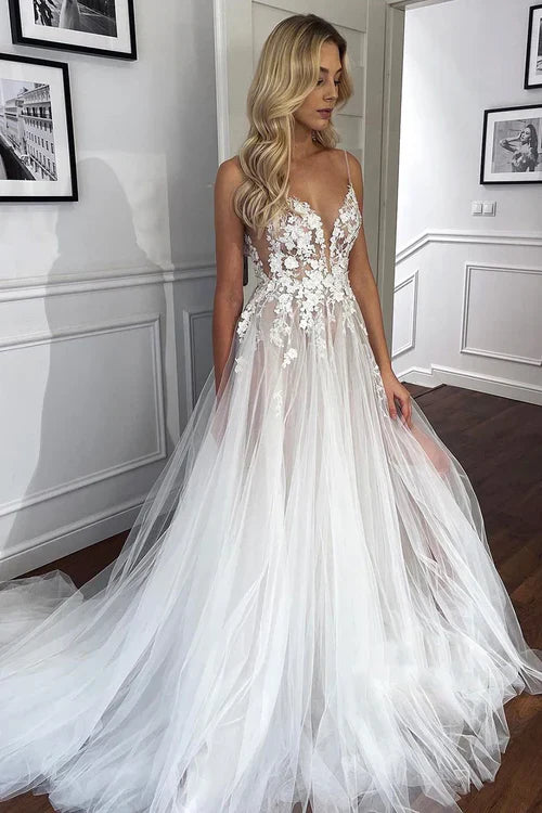 omberprom Elegant Spaghetti Straps V-Neck Lace Appliques A-line Tulle Wedding Dress Romantic Bridal Gown