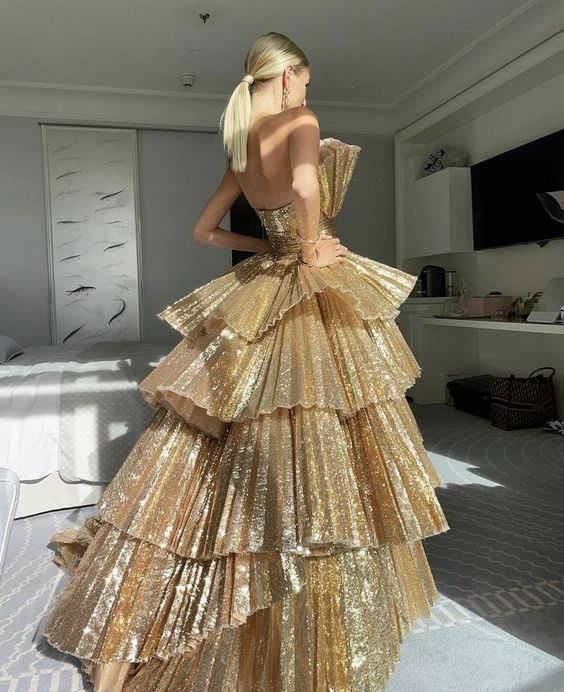 Stylish Golden Tiered Ball Gowns Long Prom Dresses
