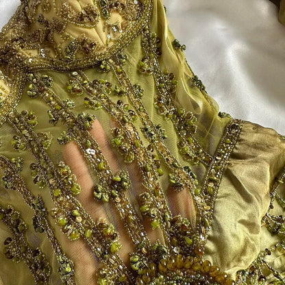Vintage Gold Spaghetti Strap Silk Sheath Prom Dresses Beaded Prom Gown With Scarf