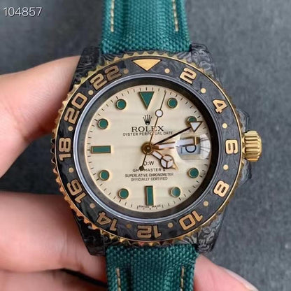 GMT-MASTER II CUSTOM CARBON CREAM DIAL